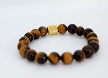 Load image into Gallery viewer, Tiger eye woman